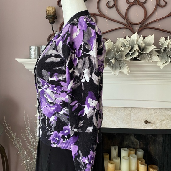 Karen Scott Black and Floral Print Cardigan - Picture 4 of 9